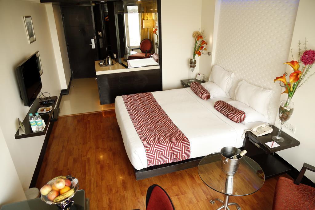 Hotel Yogi Midtown Navi Mumbai